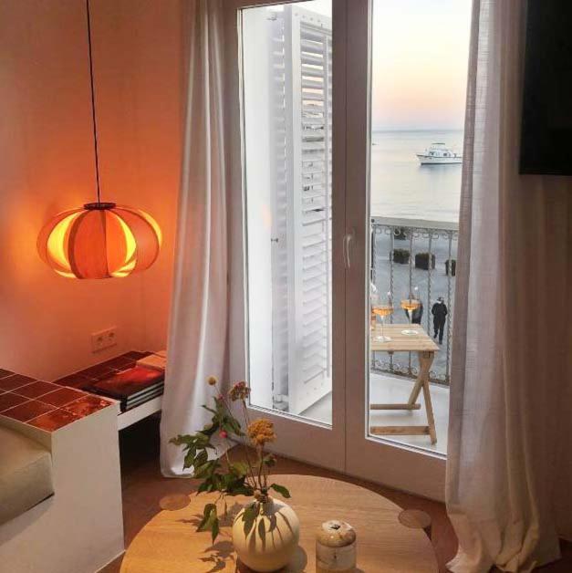 Beachfront Suite In Cadaques Center Eksteriør bilde